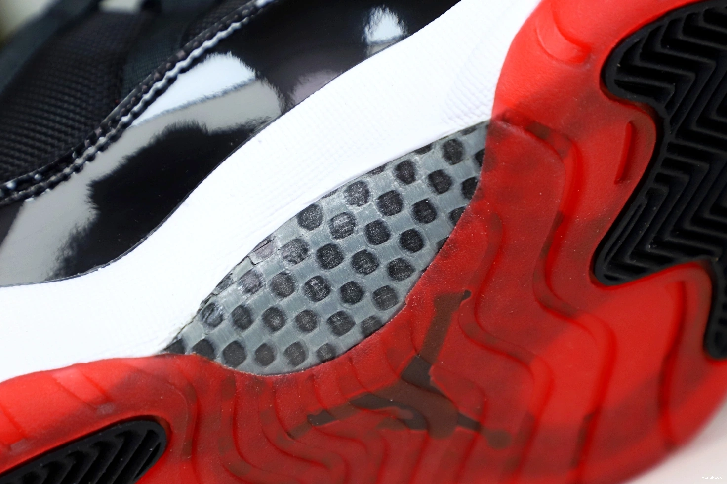 RETRO JORDAN 11 AIR BRED LOW 0713